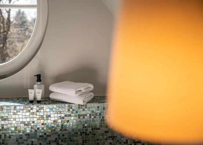 Clounys Hotel 4*